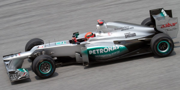 F1 W03
