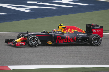 RB12